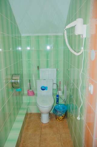 Хостелы Hostel Stozhary Тернополь-3